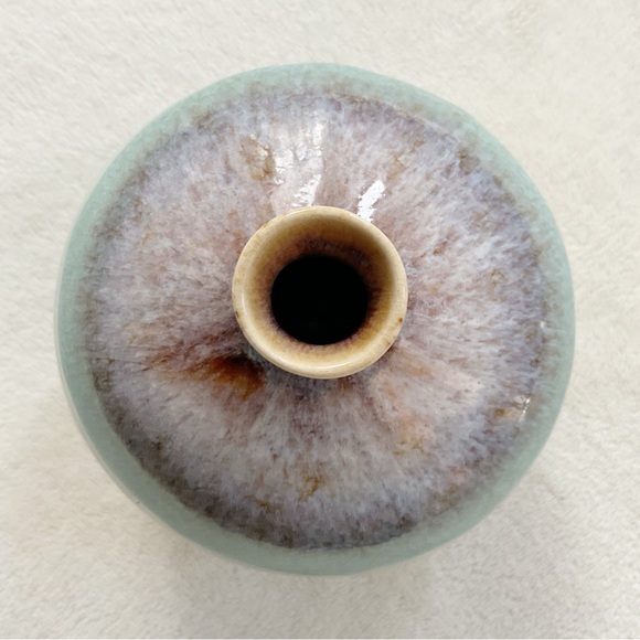 Vintage Thai Studio Pottery Vase | Celadon Glaze | Seafoam Green | 5” - Picture 3 of 11